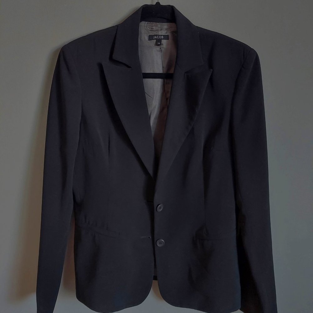 Jacob Black Two Button Closure, Size 7/8